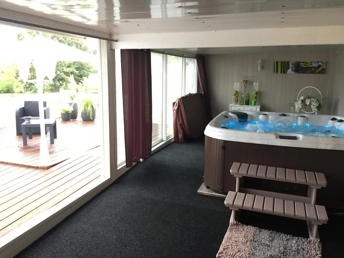 *** Guest house Le Chateau D'Orleix France